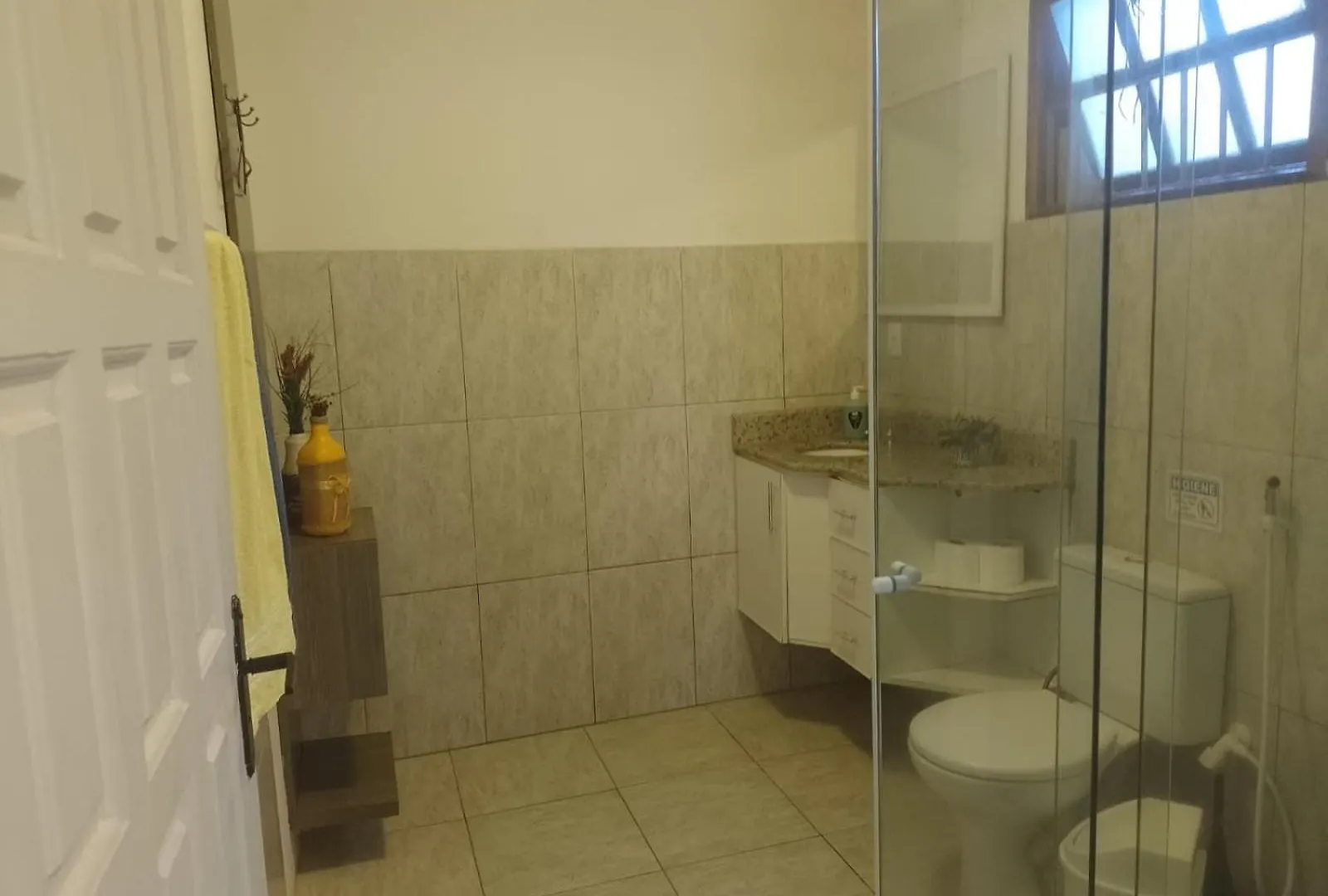 Apartamento YOUNG- AMPLO, JOVEM E PRÁTICO- PRÓXIMO DAS MELHORES PRAIAS E PONTOS TURÍSTICOS - IDEAL PARA PEQUENOS GRUPOS e FAMILIAS Cabo Frio Brasil